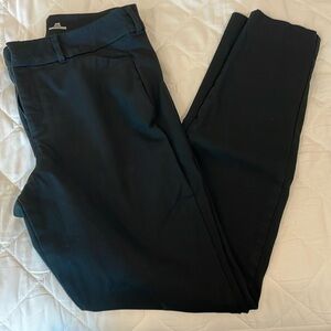 Black Old Navy Pixie Pant